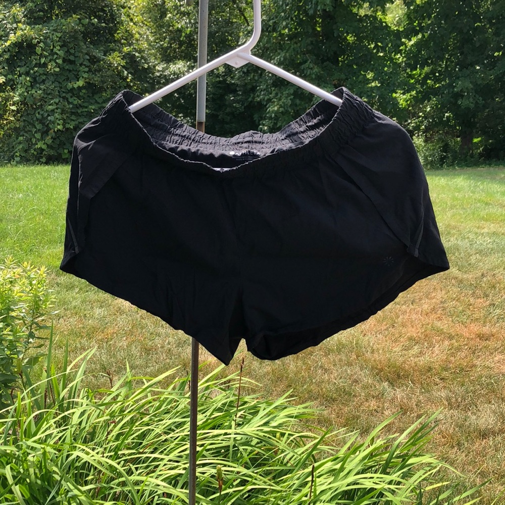 Athleta racer run shorts